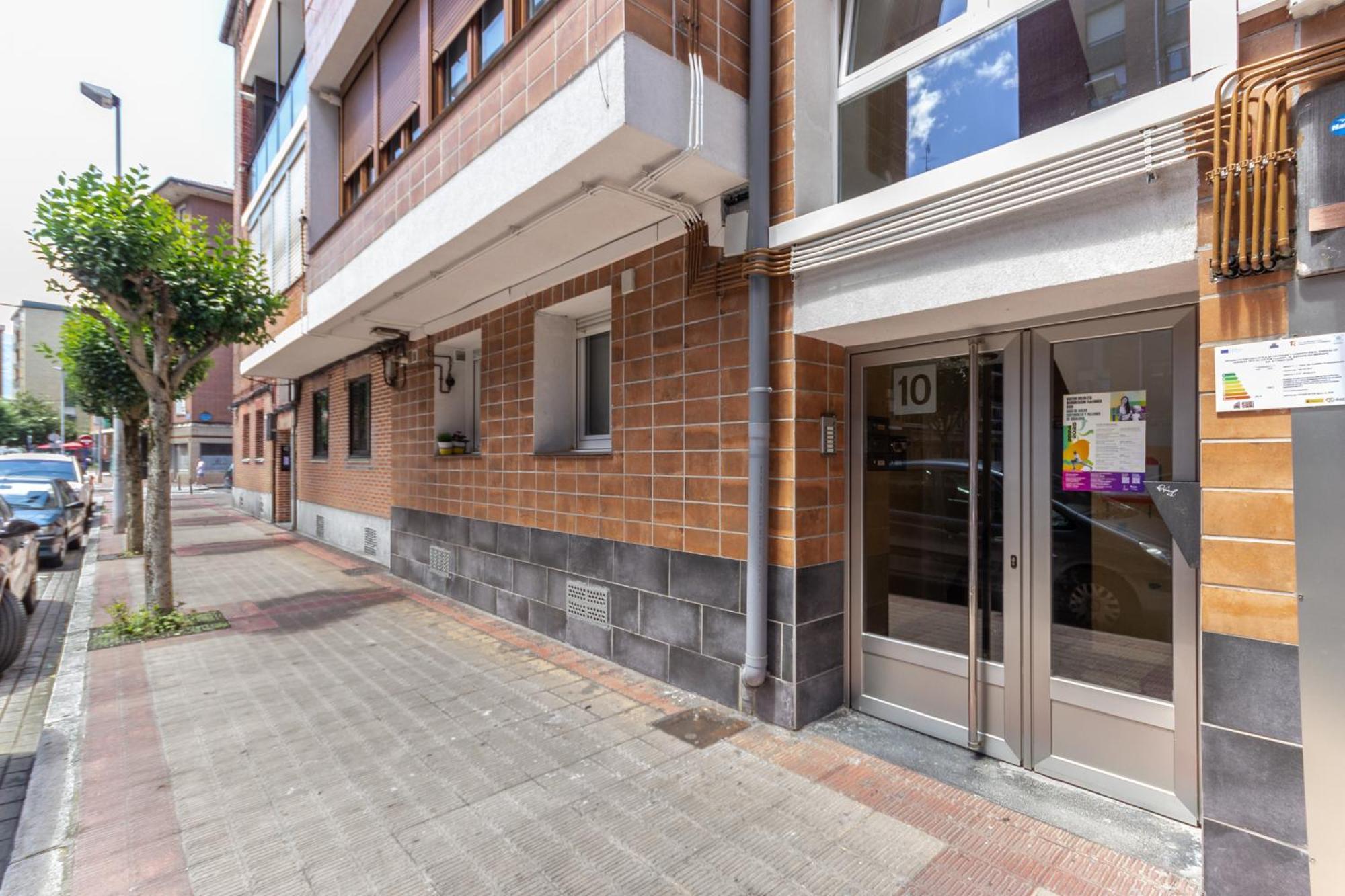 Bilbao Barakaldo A 5Min Bec 12Min Bilbaoアパートメント エクステリア 写真